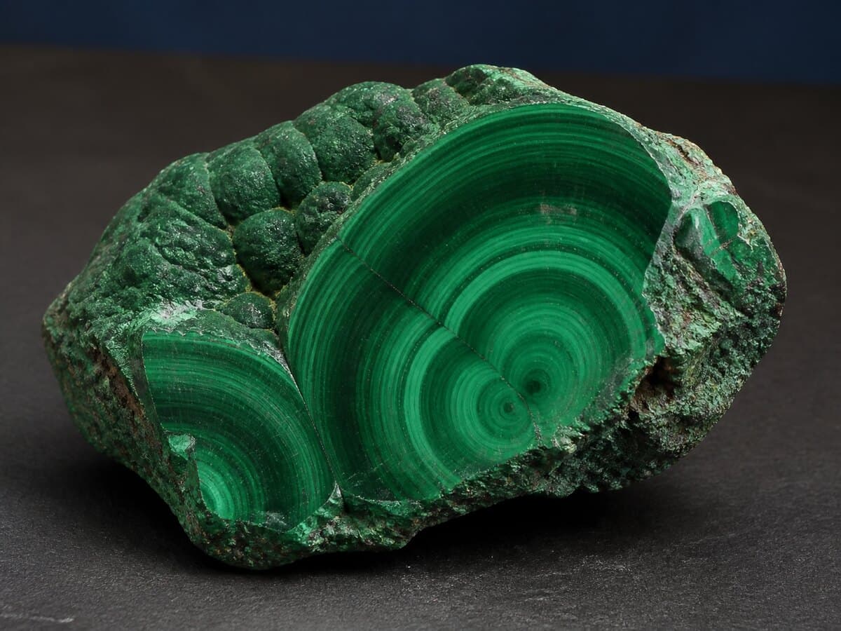 Immagine illustrativa di una pietra verde